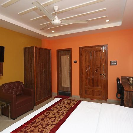 Super Hotel O Cherry City Cottage Dispur Extérieur photo