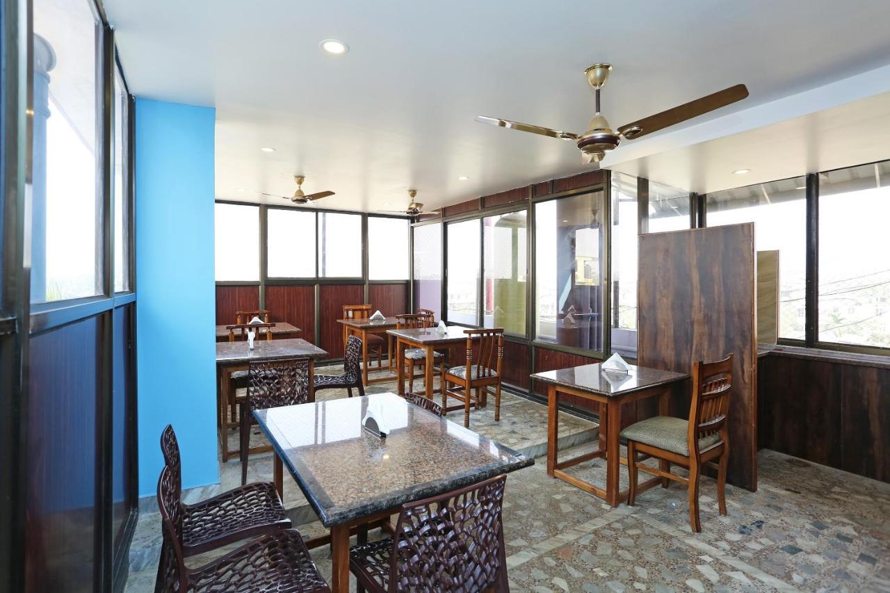 Super Hotel O Cherry City Cottage Dispur Extérieur photo
