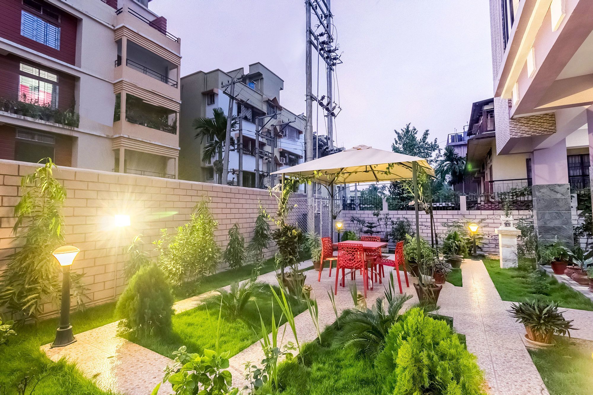 Super Hotel O Cherry City Cottage Dispur Extérieur photo