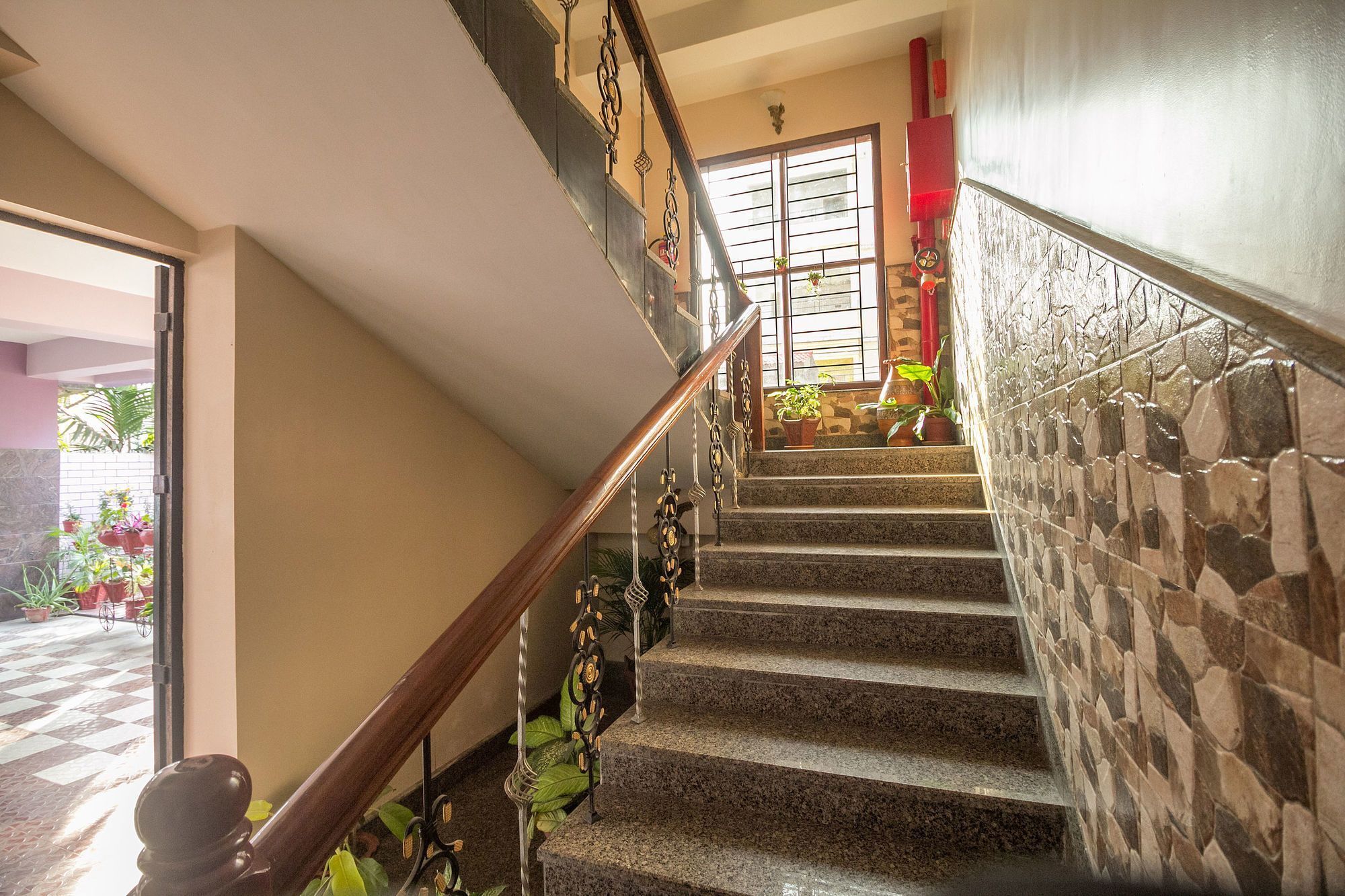 Super Hotel O Cherry City Cottage Dispur Extérieur photo